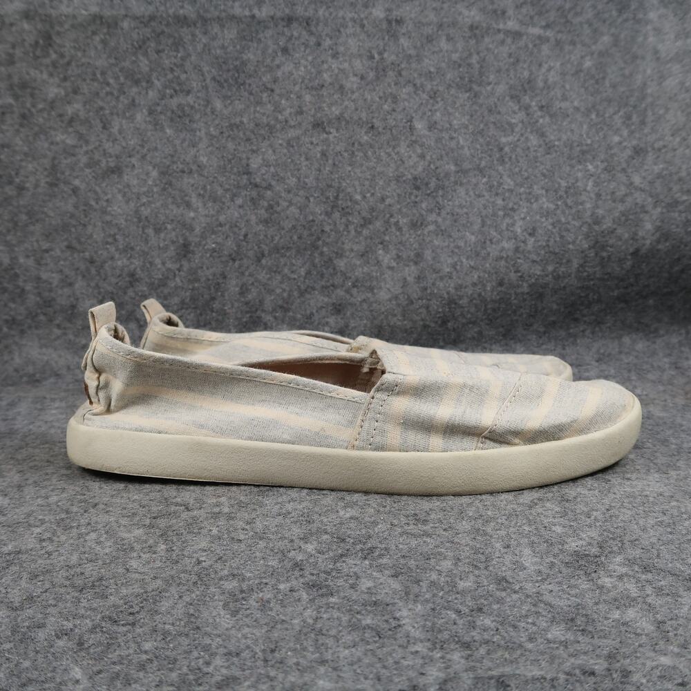 Mad Love Shoes Womens 9 Flats Slip On Loafer Casual Fabric Stripes Sneaker Gray